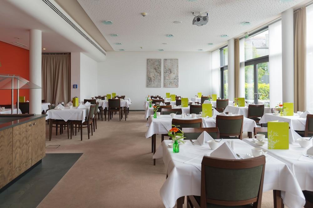 Corbin Muenchen Airport Business Hotel Фрайзинг Екстериор снимка